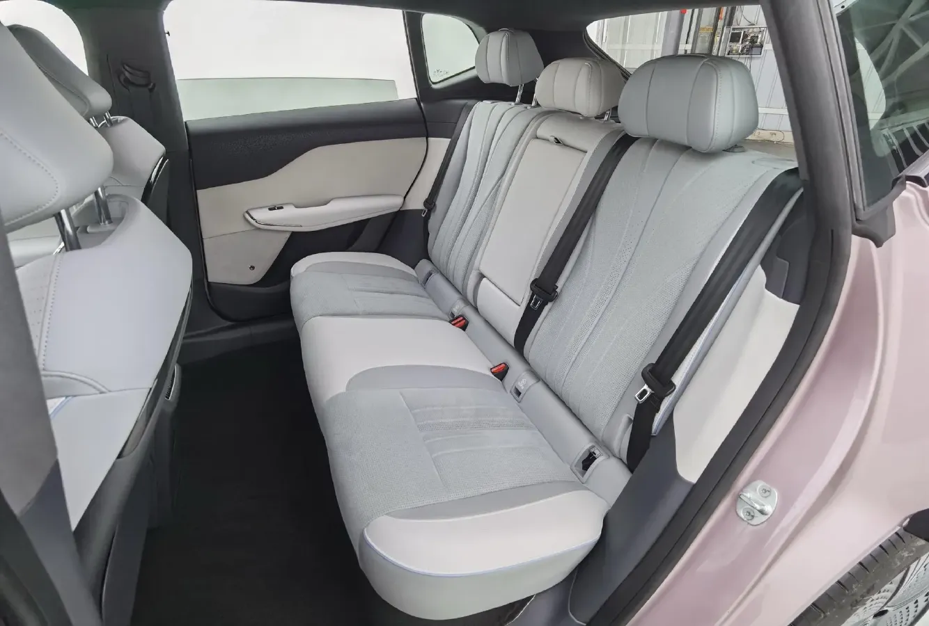 2024 Voyah ZhiYin BEV 77KWH,autocango,china used car exporter,china ev exporter,chinese used car exporter,chinese used ev exporter