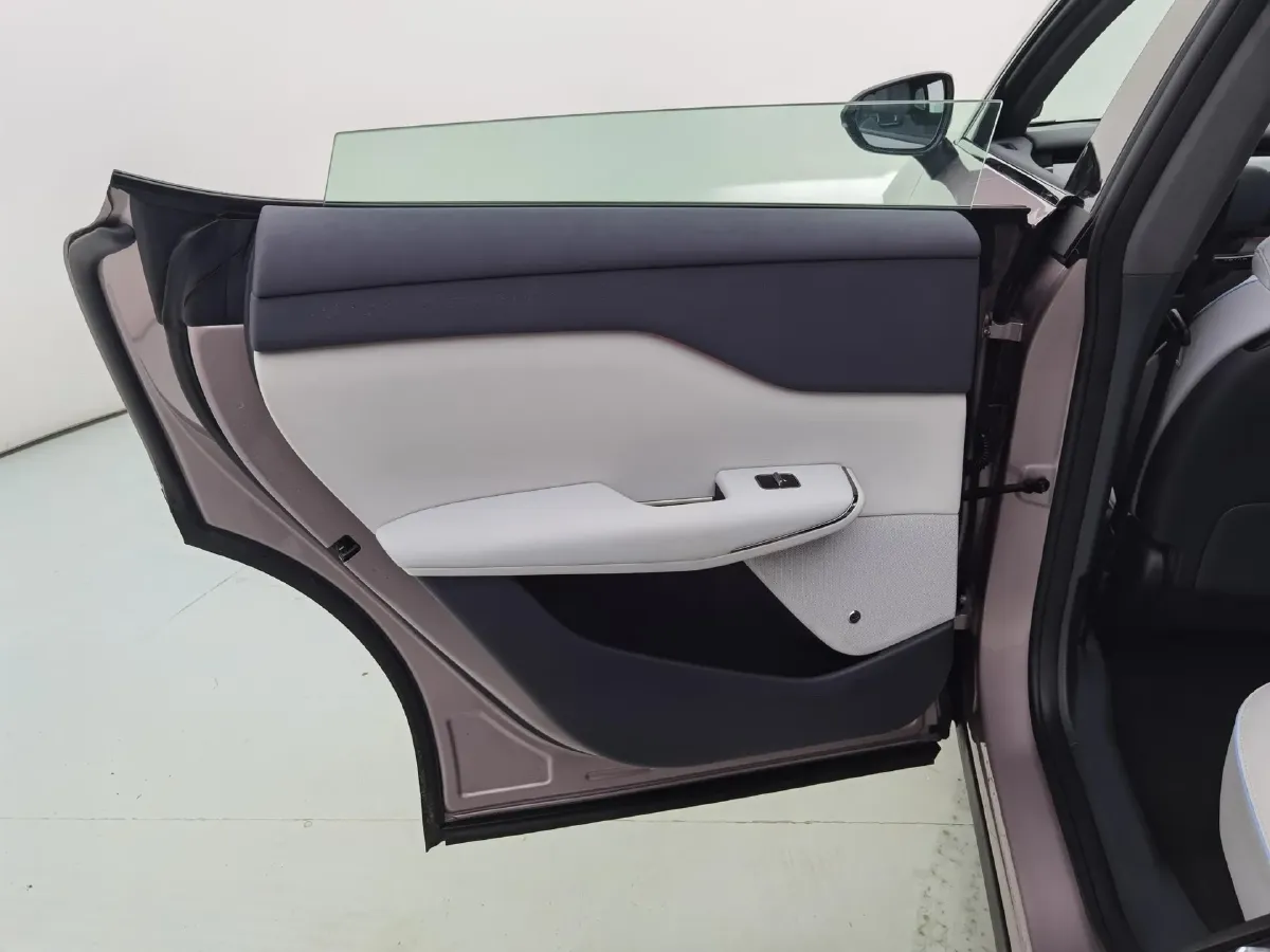 2024 Voyah ZhiYin BEV 77KWH,autocango,china used car exporter,china ev exporter,chinese used car exporter,chinese used ev exporter