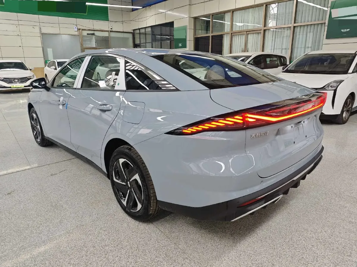 2025 BYD Sea Lion 05 DM-i 1.5L 101HP L4 E-CVT PHEV 12.9KWH,autocango,china used car exporter,china ev exporter,chinese used car exporter,chinese used ev exporter