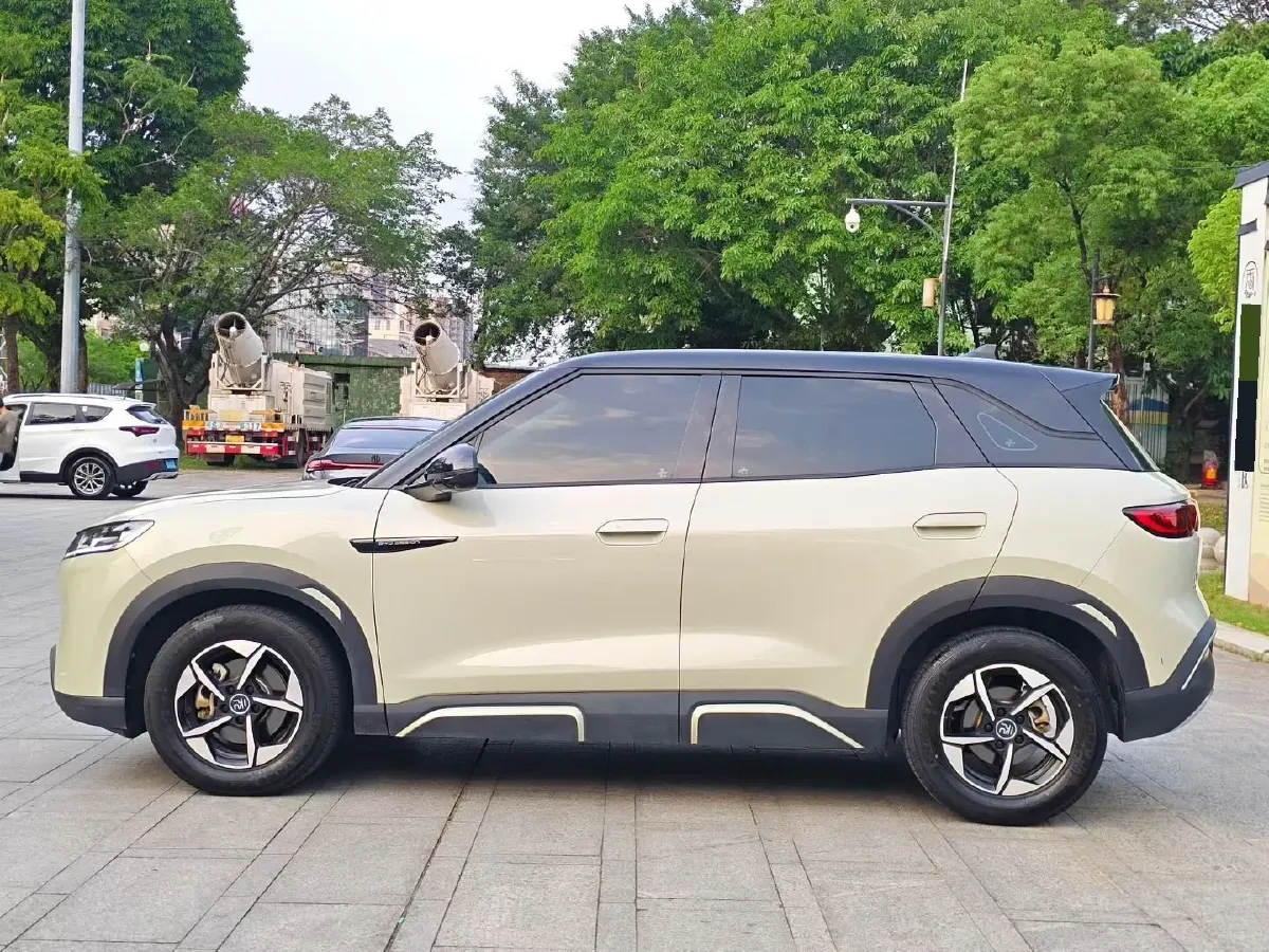 2024 BYD YuanUP BEV 45.12KWH,autocango,china used car exporter,china ev exporter,chinese used car exporter,chinese used ev exporter