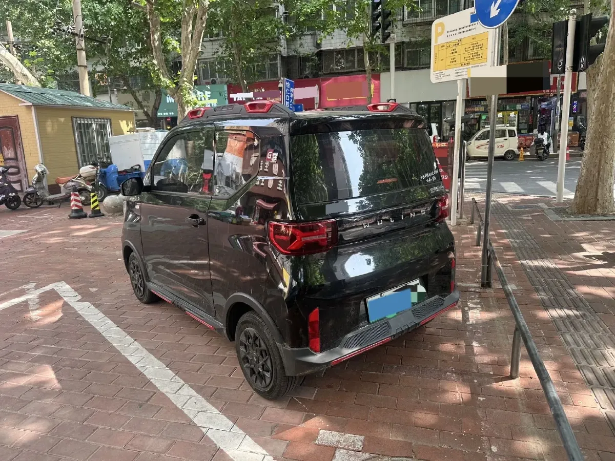 2022 WuLing HongGuang MINI EV BEV 17.3KWH,autocango,china used car exporter,china ev exporter,chinese used car exporter,chinese used ev exporter