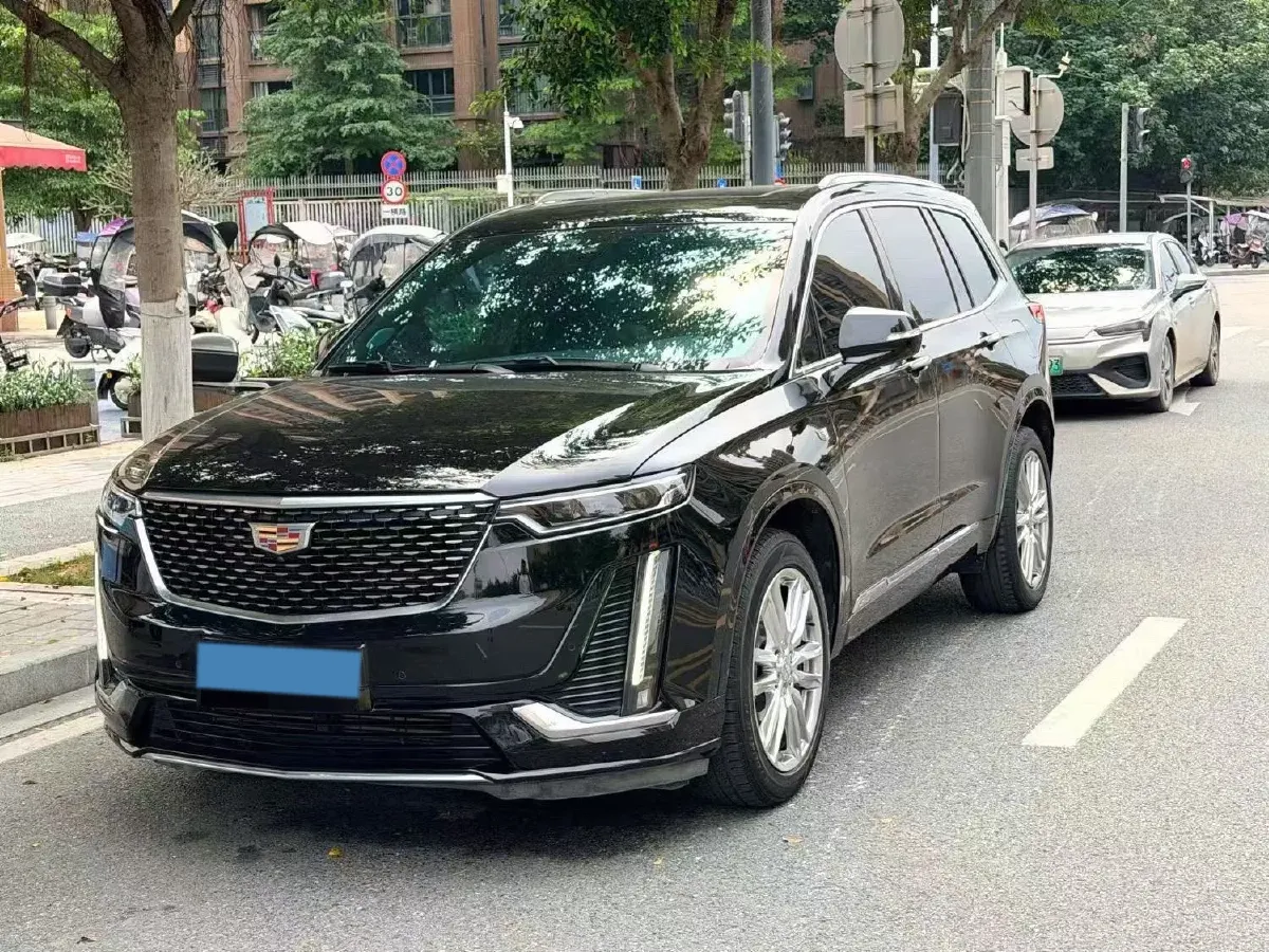 2022 Cadillac XT6 2.0T 237HP L4 9AT,autocango,china used car exporter,china ev exporter,chinese used car exporter,chinese used ev exporter