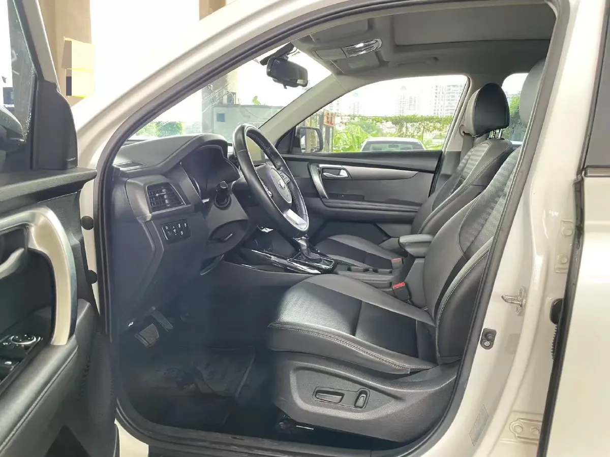 2018 Kia Sportage R 2.0L 160HP L4 6AT,autocango,china used car exporter,china ev exporter,chinese used car exporter,chinese used ev exporter
