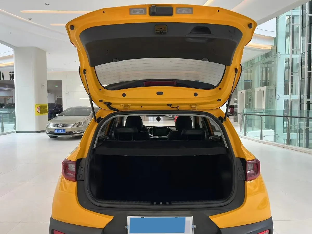 2019 Kia KX1 1.4L 100HP L4 6AT,autocango,china used car exporter,china ev exporter,chinese used car exporter,chinese used ev exporter