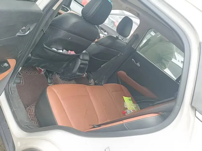 2017 BaoJun 510 1.5L 112HP L4 6MT,autocango,china used car exporter,china ev exporter,chinese used car exporter,chinese used ev exporter