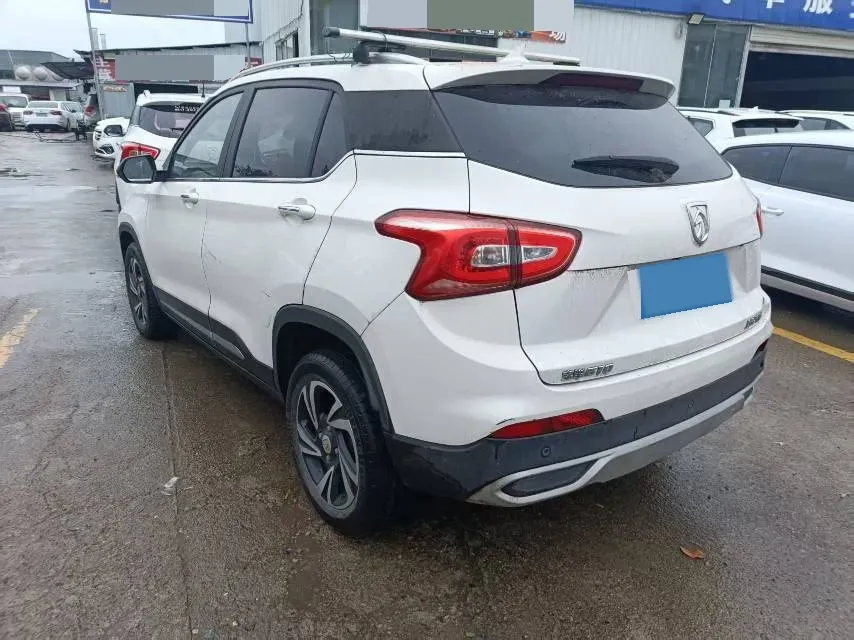 2017 BaoJun 510 1.5L 112HP L4 6MT,autocango,china used car exporter,china ev exporter,chinese used car exporter,chinese used ev exporter