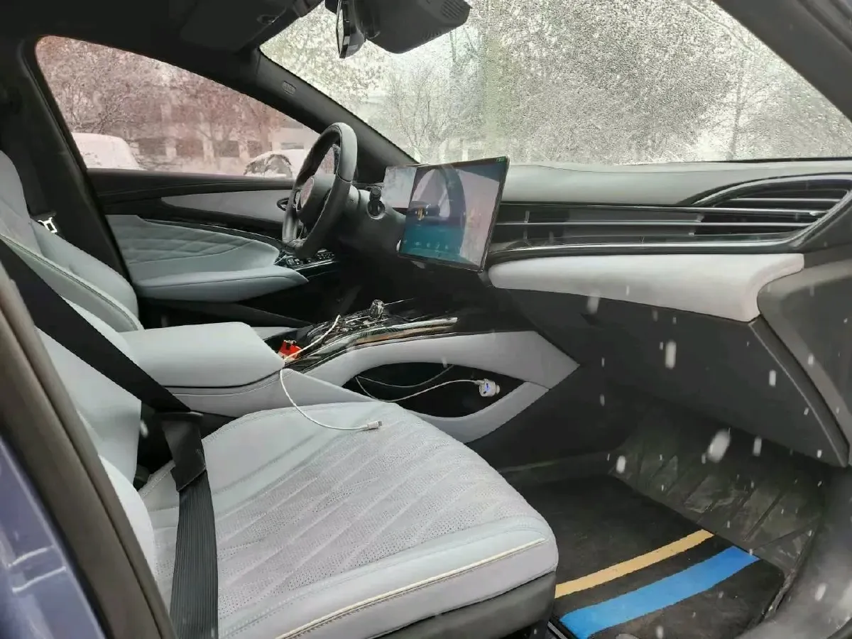 2022 MAXUS DaJia 5 BEV 70KWH,autocango,china used car exporter,china ev exporter,chinese used car exporter,chinese used ev exporter