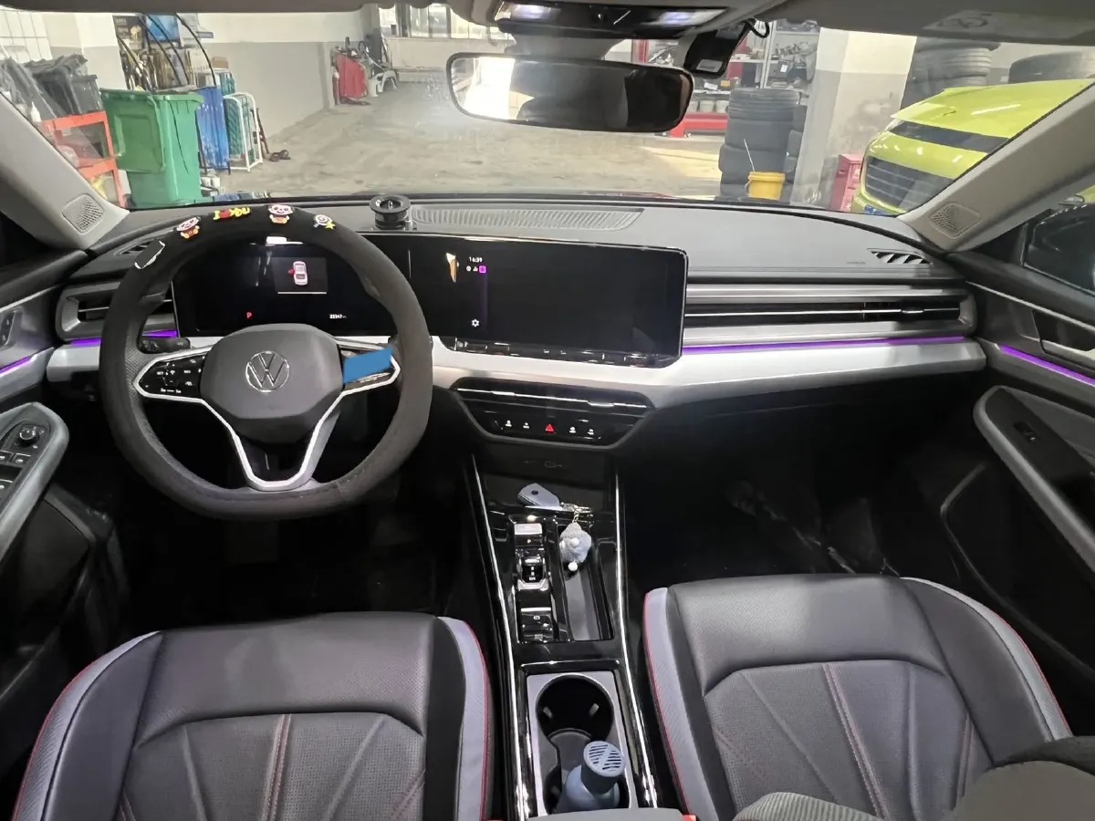 2024 Volkswagen Lamando 1.4T 150HP L4 7DCT,autocango,china used car exporter,china ev exporter,chinese used car exporter,chinese used ev exporter