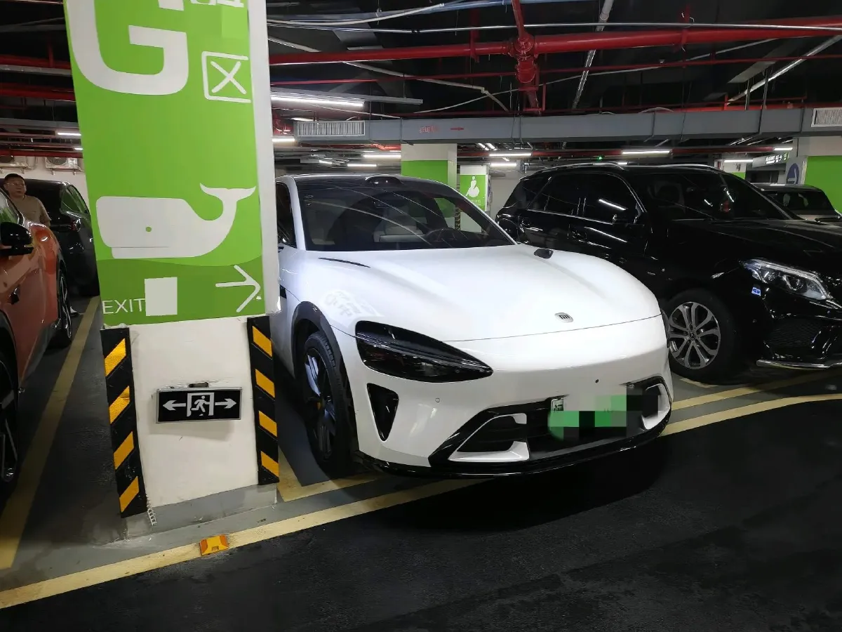2025 MI YU7 BEV 101.7KWH,autocango,china used car exporter,china ev exporter,chinese used car exporter,chinese used ev exporter
