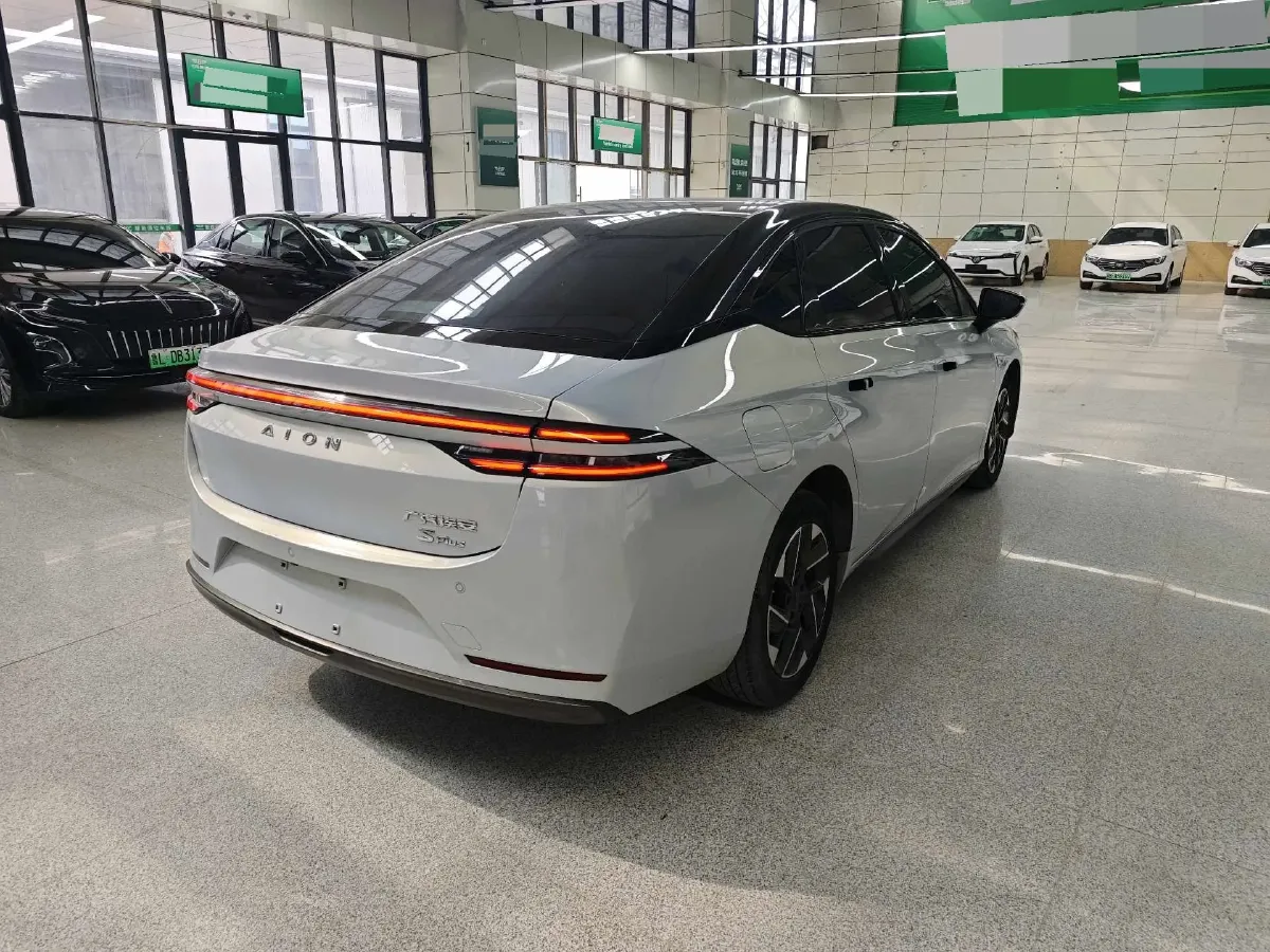 2022 ChangAn Oshan Z6 1.5T 170HP L4 6TCT PHEV 28.4KWH,autocango,china used car exporter,china ev exporter,chinese used car exporter,chinese used ev exporter