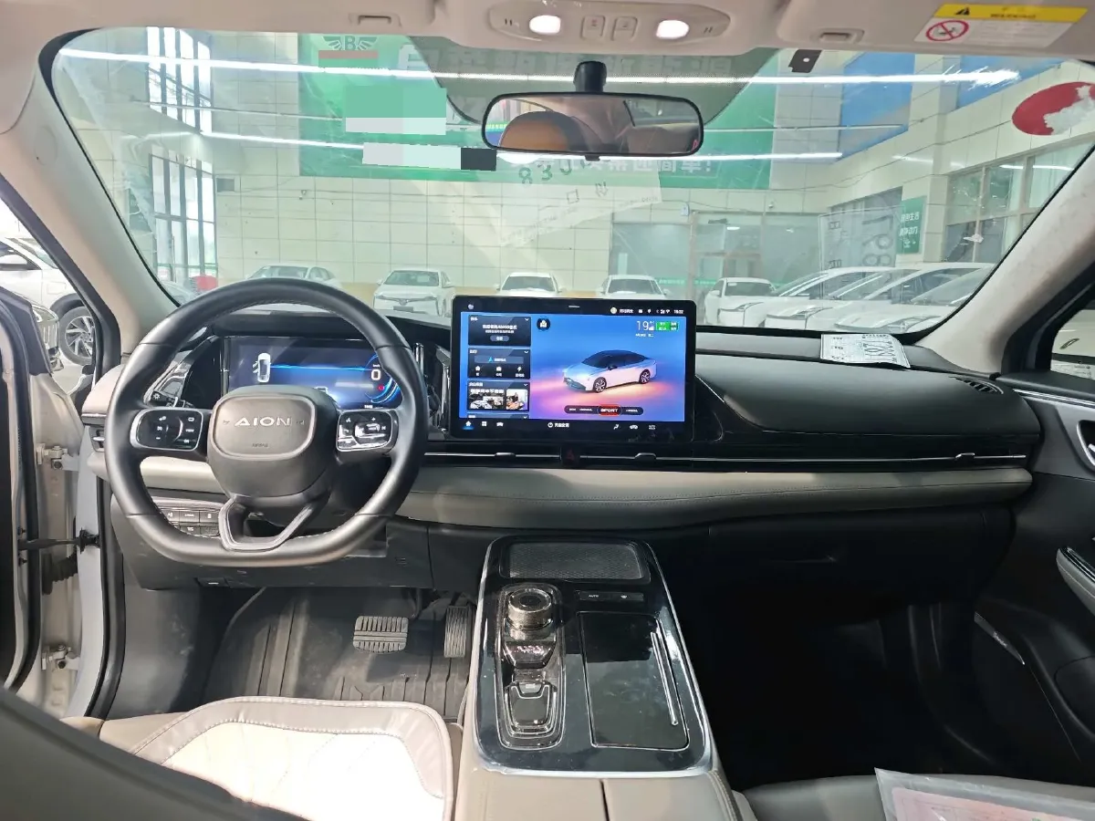 2022 ChangAn Oshan Z6 1.5T 170HP L4 6TCT PHEV 28.4KWH,autocango,china used car exporter,china ev exporter,chinese used car exporter,chinese used ev exporter