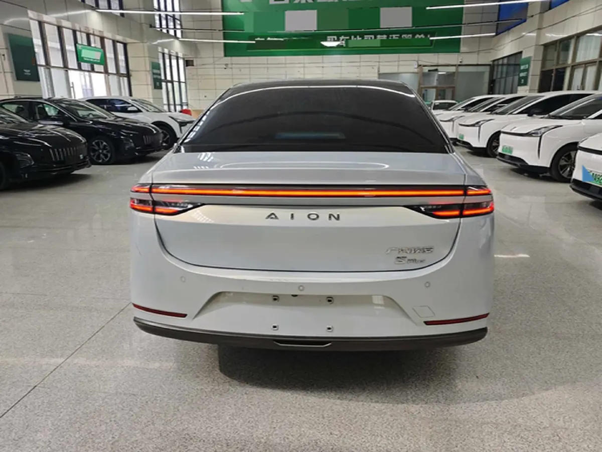 2022 ChangAn Oshan Z6 1.5T 170HP L4 6TCT PHEV 28.4KWH,autocango,china used car exporter,china ev exporter,chinese used car exporter,chinese used ev exporter