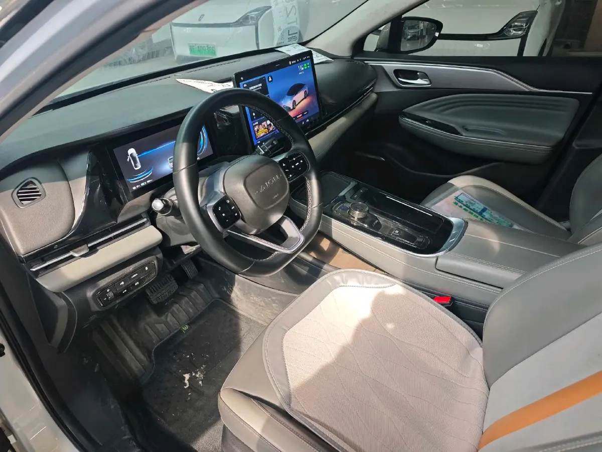 2022 ChangAn Oshan Z6 1.5T 170HP L4 6TCT PHEV 28.4KWH,autocango,china used car exporter,china ev exporter,chinese used car exporter,chinese used ev exporter