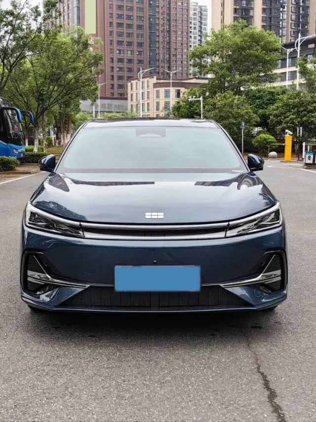 2025 Geely Galaxy A7 1.5L 112HP L4 1DHT PHEV,autocango,china used car exporter,china ev exporter,chinese used car exporter,chinese used ev exporter