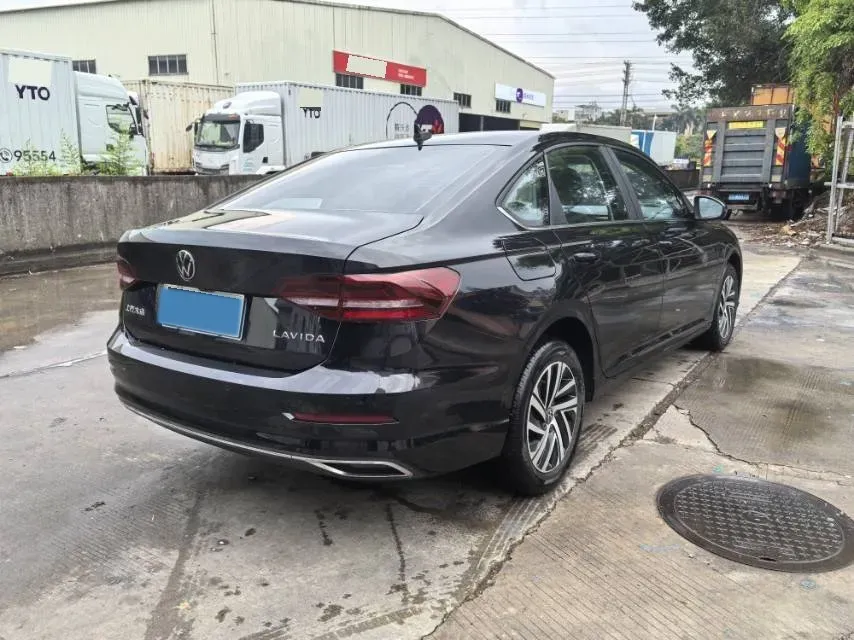 2021 Volkswagen Lavida 1.5L 113HP L4 6AT,autocango,china used car exporter,china ev exporter,chinese used car exporter,chinese used ev exporter