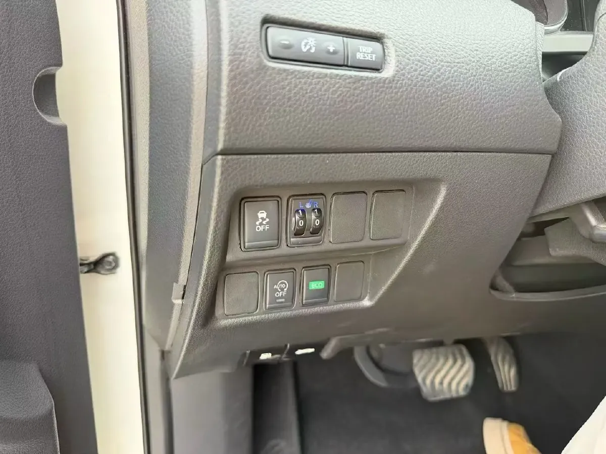 2019 Nissan Qashqai 2.0L 154HP L4 CVT,autocango,china used car exporter,china ev exporter,chinese used car exporter,chinese used ev exporter