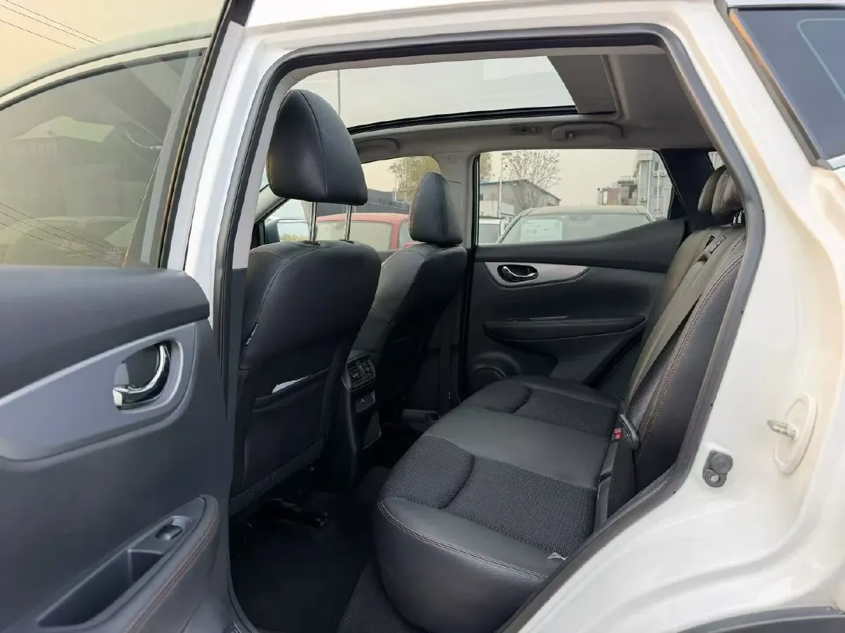 2019 Nissan Qashqai 2.0L 154HP L4 CVT,autocango,china used car exporter,china ev exporter,chinese used car exporter,chinese used ev exporter