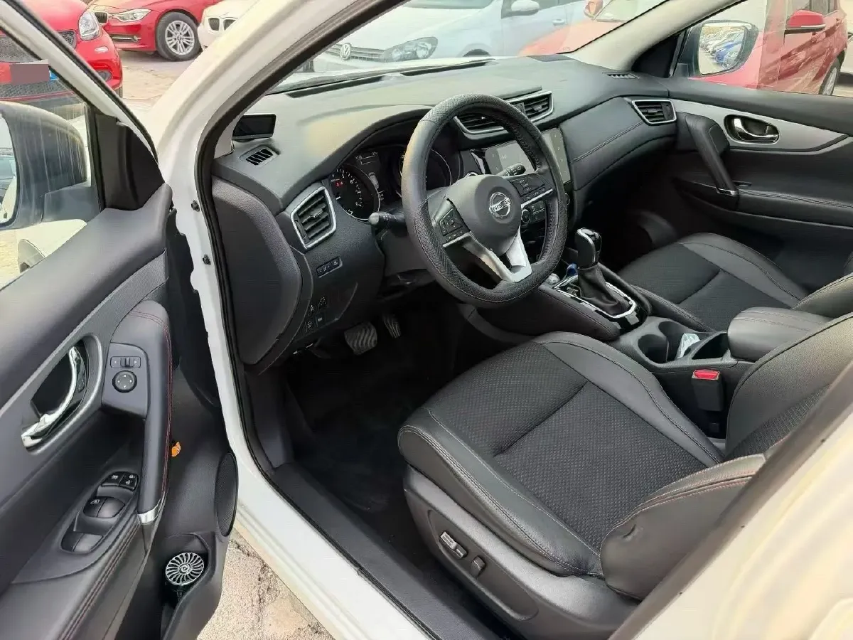 2019 Nissan Qashqai 2.0L 154HP L4 CVT,autocango,china used car exporter,china ev exporter,chinese used car exporter,chinese used ev exporter