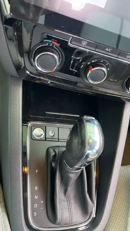 2018 Volkswagen Sagitar 1.2T 110HP L4 7DCT,autocango,china used car exporter,china ev exporter,chinese used car exporter,chinese used ev exporter