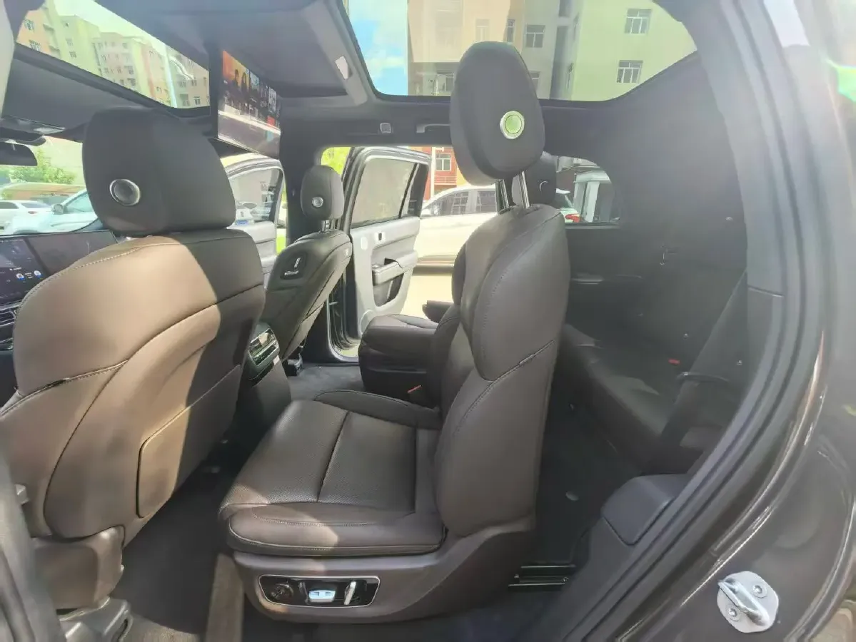 2022 Li L9 Range Extended 154HP REEV 42.6KWH,autocango,china used car exporter,china ev exporter,chinese used car exporter,chinese used ev exporter