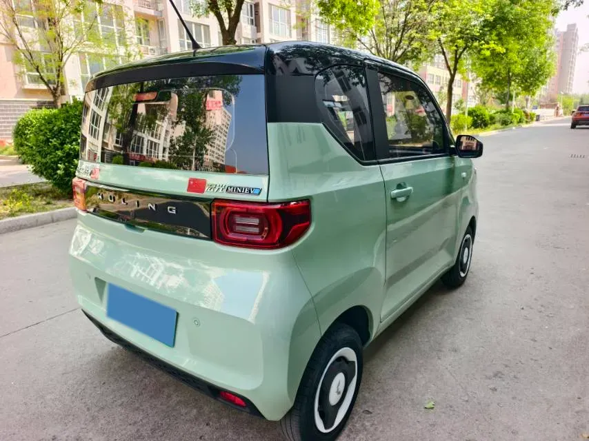 2021 WuLing HongGuang MINI EV BEV 13.9KWH,autocango,china used car exporter,china ev exporter,chinese used car exporter,chinese used ev exporter