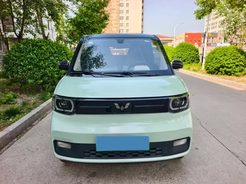 2021 WuLing HongGuang MINI EV BEV 13.9KWH,autocango,china used car exporter,china ev exporter,chinese used car exporter,chinese used ev exporter
