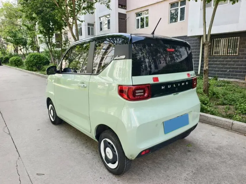 2021 WuLing HongGuang MINI EV BEV 13.9KWH,autocango,china used car exporter,china ev exporter,chinese used car exporter,chinese used ev exporter