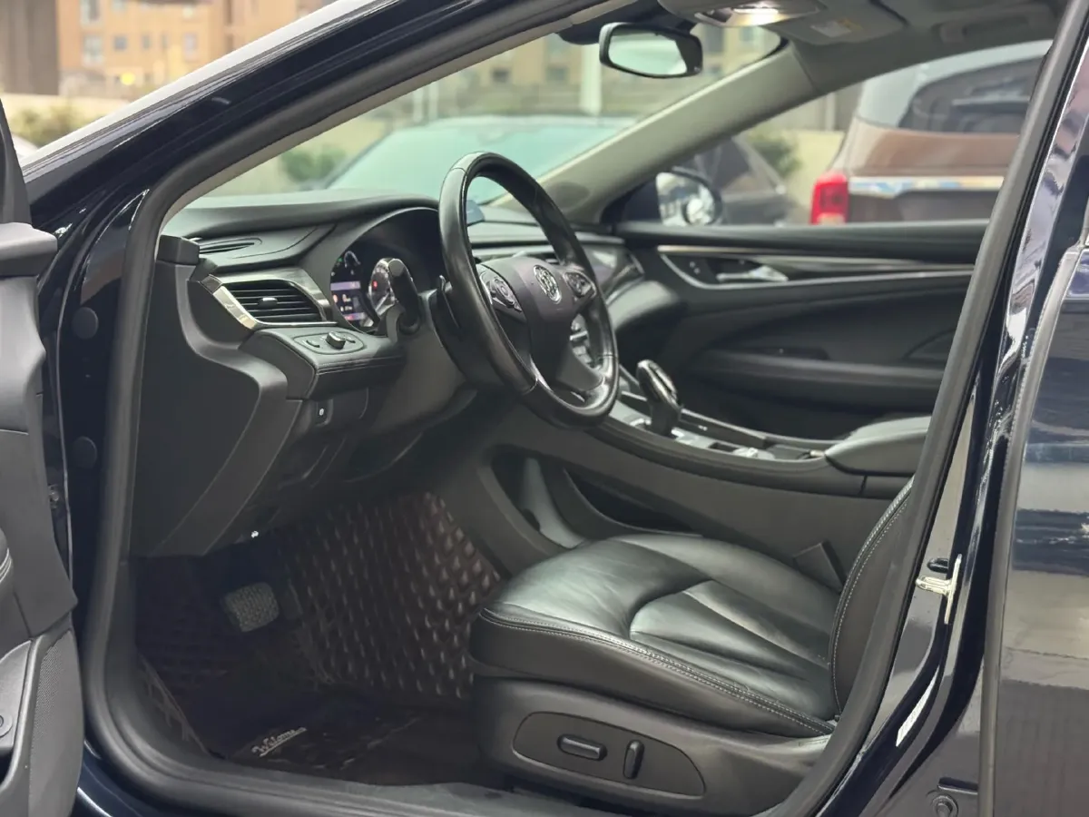 2021 Buick Larcosse 2.0T 237HP L4 9AT,autocango,china used car exporter,china ev exporter,chinese used car exporter,chinese used ev exporter