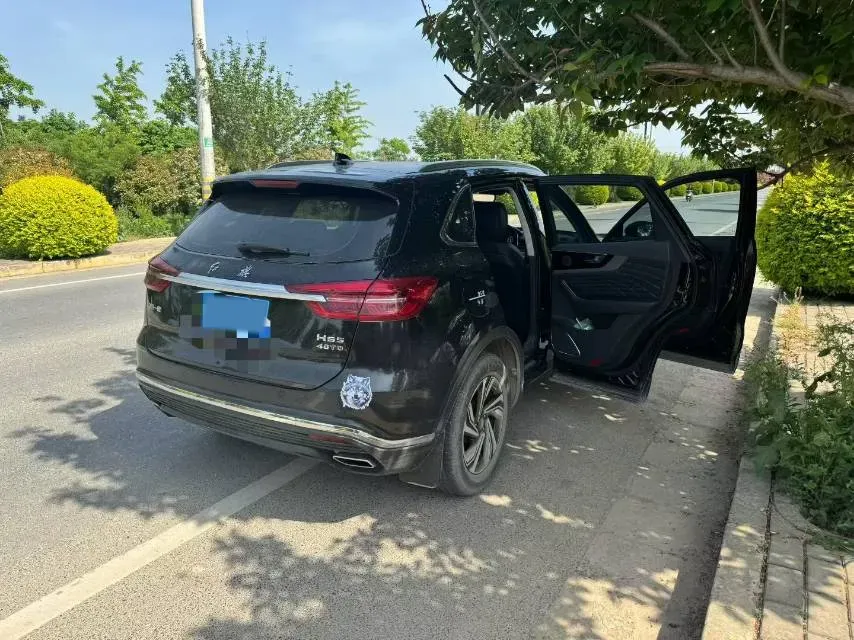 2022 HongQi HS5 2.0T 224HP L4 6AT,autocango,china used car exporter,china ev exporter,chinese used car exporter,chinese used ev exporter