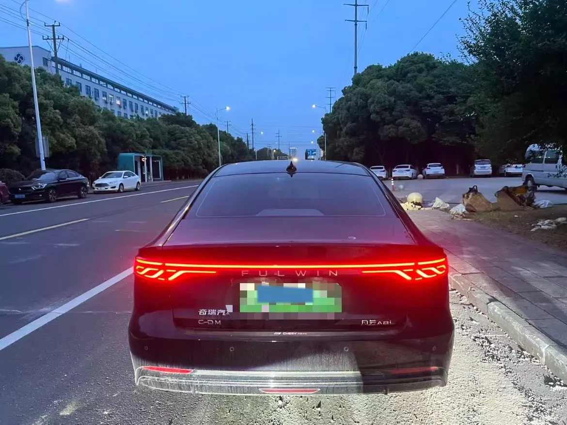 2025 Fulwin FulwinA8L 1.5T 156HP L4 1DHT PHEV 18.67KWH,autocango,china used car exporter,china ev exporter,chinese used car exporter,chinese used ev exporter