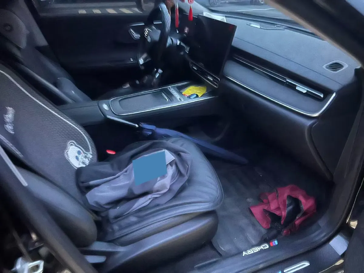 2025 Fulwin FulwinA8L 1.5T 156HP L4 1DHT PHEV 18.67KWH,autocango,china used car exporter,china ev exporter,chinese used car exporter,chinese used ev exporter