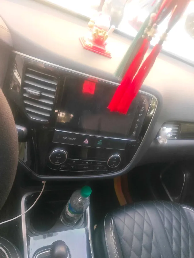 2020 Mitsubishi Outlander 2.4L 192HP L4 CVT,autocango,china used car exporter,china ev exporter,chinese used car exporter,chinese used ev exporter