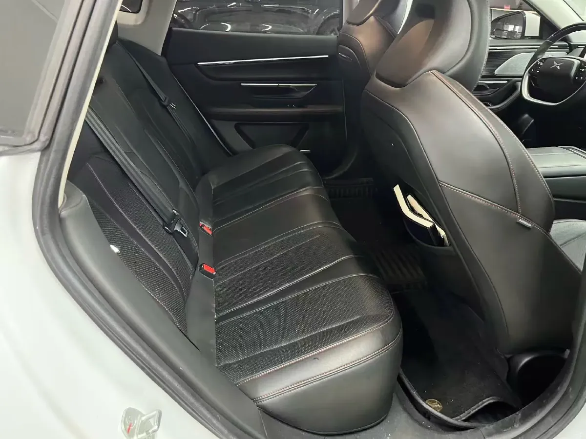 2021 Xpeng P7 BEV 60.2KWH,autocango,china used car exporter,china ev exporter,chinese used car exporter,chinese used ev exporter