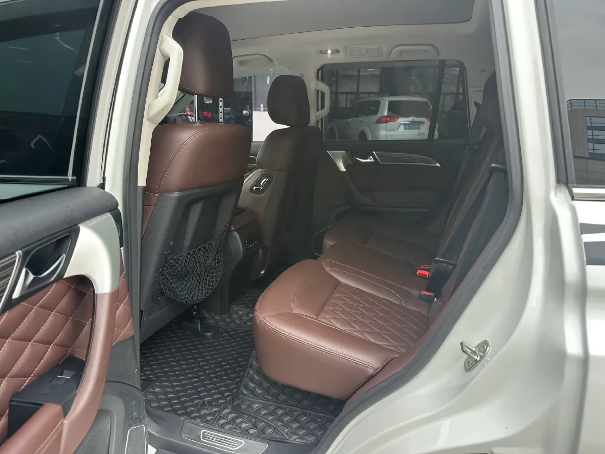 2020 Haval H9 2.0T 224HP L4 8AT,autocango,china used car exporter,china ev exporter,chinese used car exporter,chinese used ev exporter