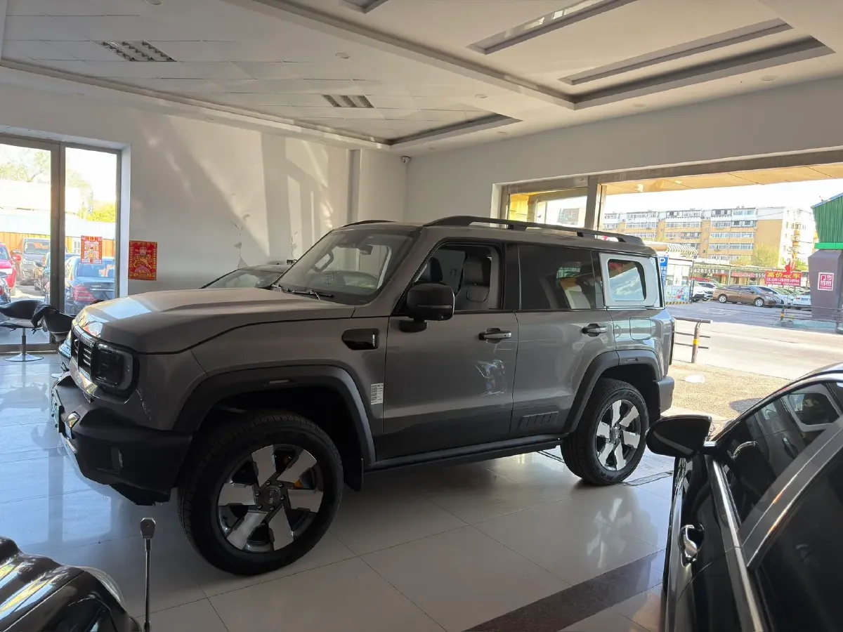 2025 Beijing BJ40 REEV REEV 188HP REEV 40.3KWH,autocango,china used car exporter,china ev exporter,chinese used car exporter,chinese used ev exporter