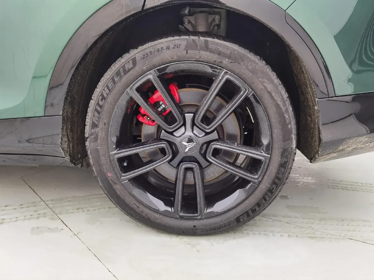 2025 Voyah FREE 1.5T 150HP L4 REEV 43KWH,autocango,china used car exporter,china ev exporter,chinese used car exporter,chinese used ev exporter