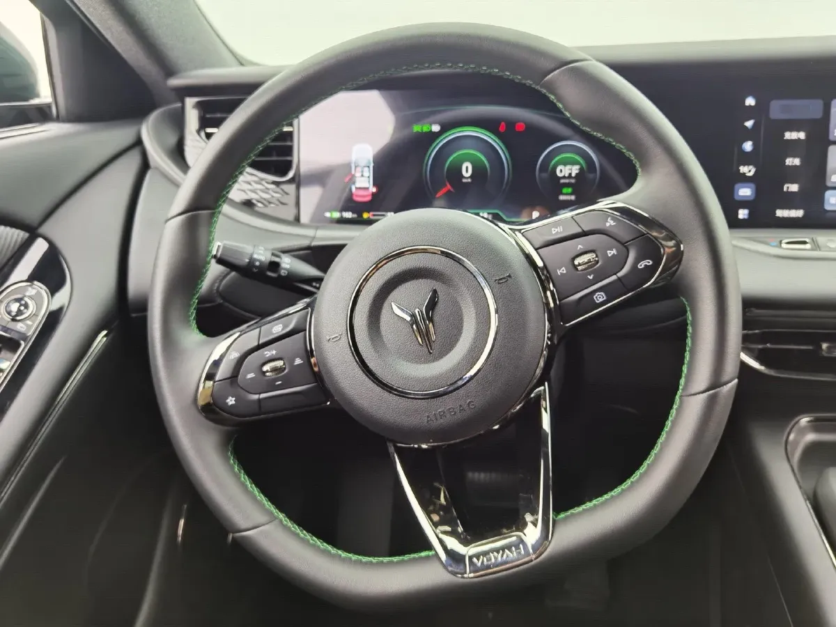 2025 Voyah FREE 1.5T 150HP L4 REEV 43KWH,autocango,china used car exporter,china ev exporter,chinese used car exporter,chinese used ev exporter