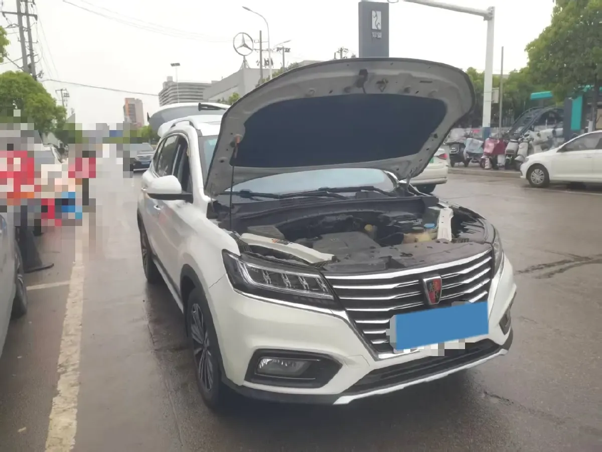2020 Roewe i6 1.5T 169HP L4 7DCT,autocango,china used car exporter,china ev exporter,chinese used car exporter,chinese used ev exporter