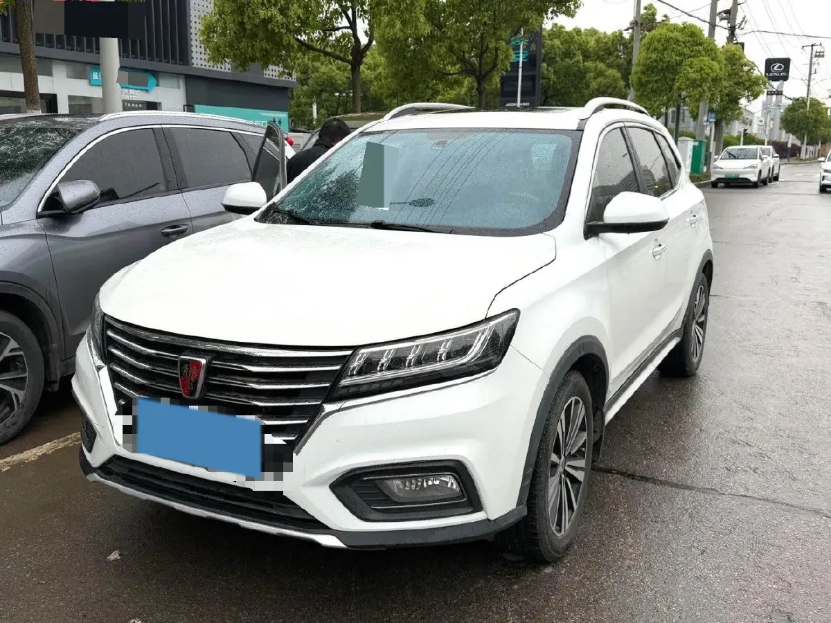 2020 Roewe i6 1.5T 169HP L4 7DCT,autocango,china used car exporter,china ev exporter,chinese used car exporter,chinese used ev exporter