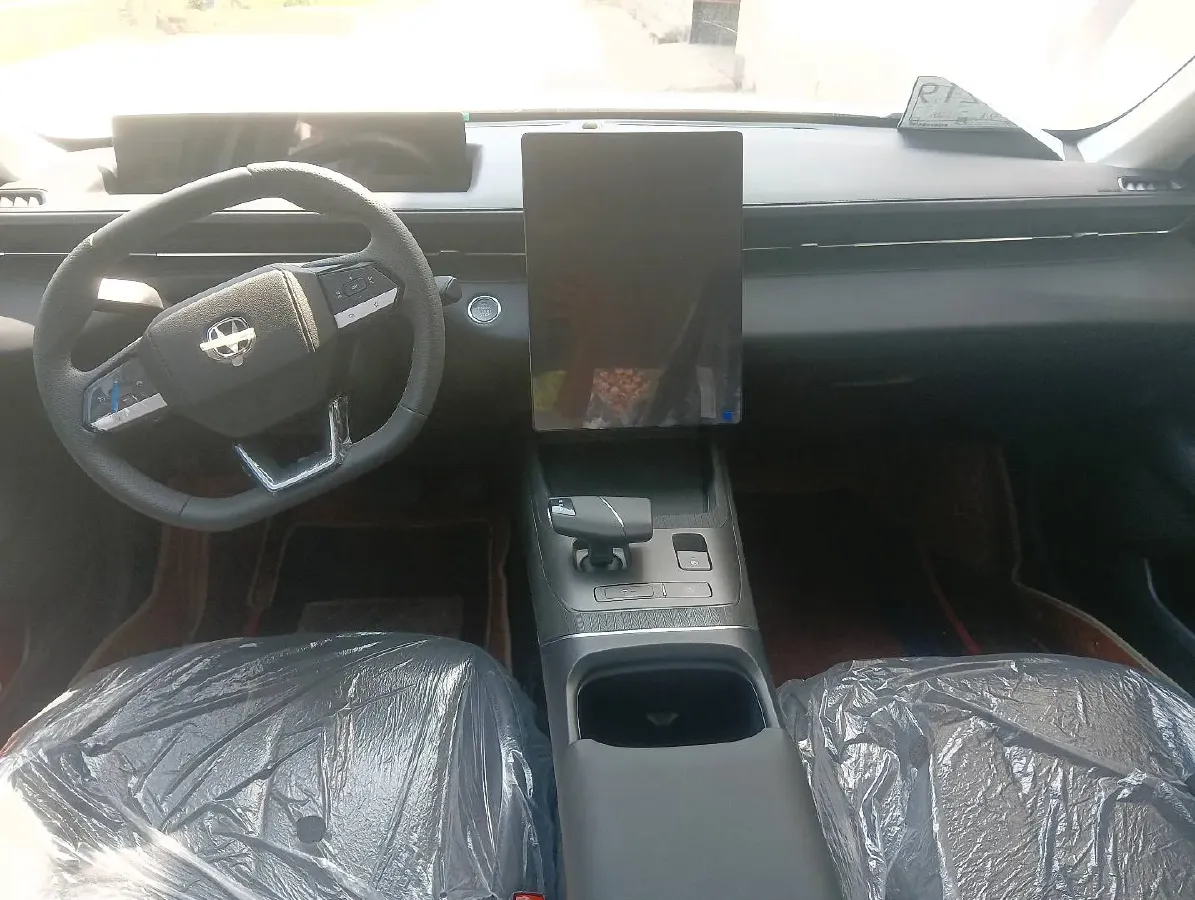 2025 ChangAn Eado 1.5T 192HP L4 7DCT,autocango,china used car exporter,china ev exporter,chinese used car exporter,chinese used ev exporter