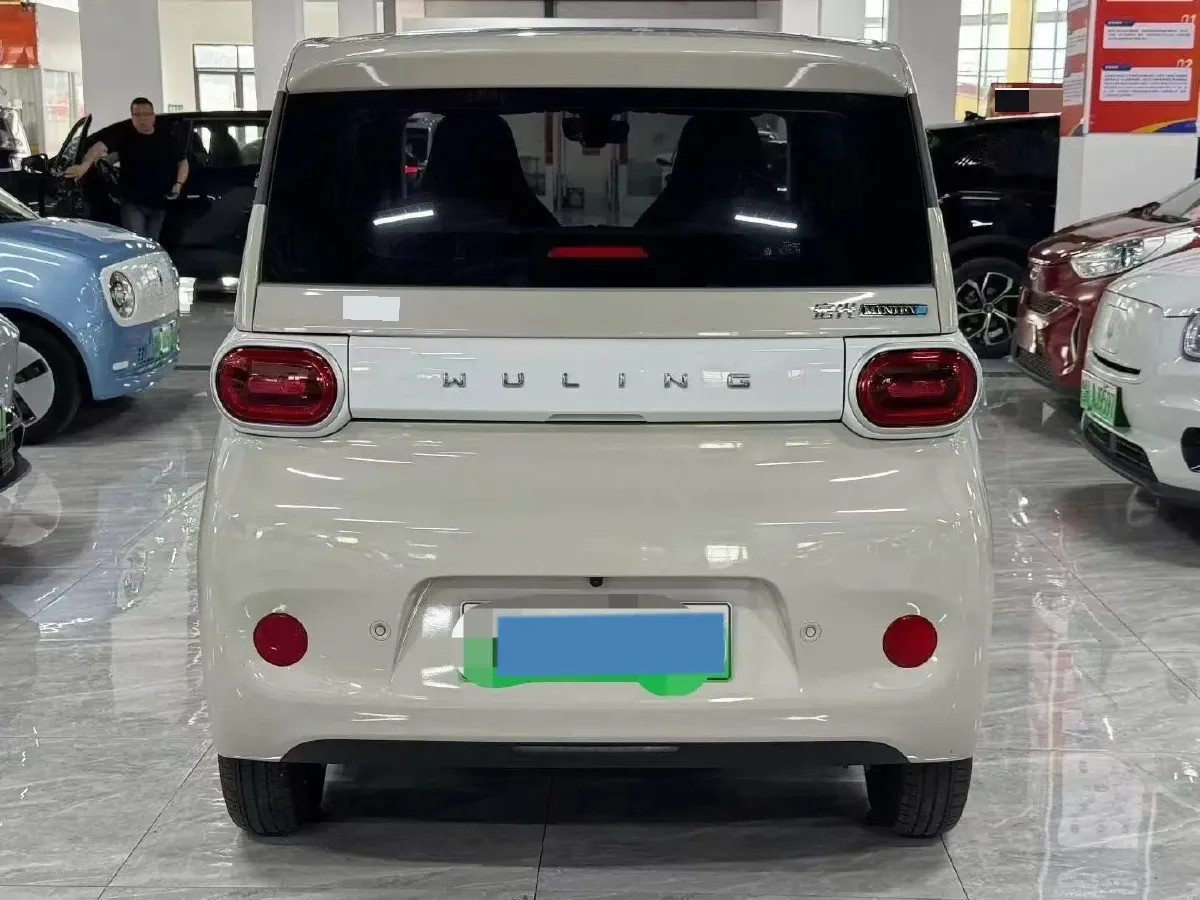 2024 WuLing HongGuang MINI EV BEV 17.3KWH,autocango,china used car exporter,china ev exporter,chinese used car exporter,chinese used ev exporter