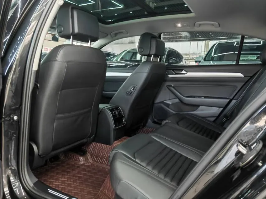 2019 Chevrolet Malibu XL 2.0T 241HP L4 9AT,autocango,china used car exporter,china ev exporter,chinese used car exporter,chinese used ev exporter