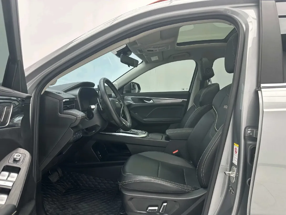 2021 Haval Jolion 1.5T 150HP L4 7DCT,autocango,china used car exporter,china ev exporter,chinese used car exporter,chinese used ev exporter