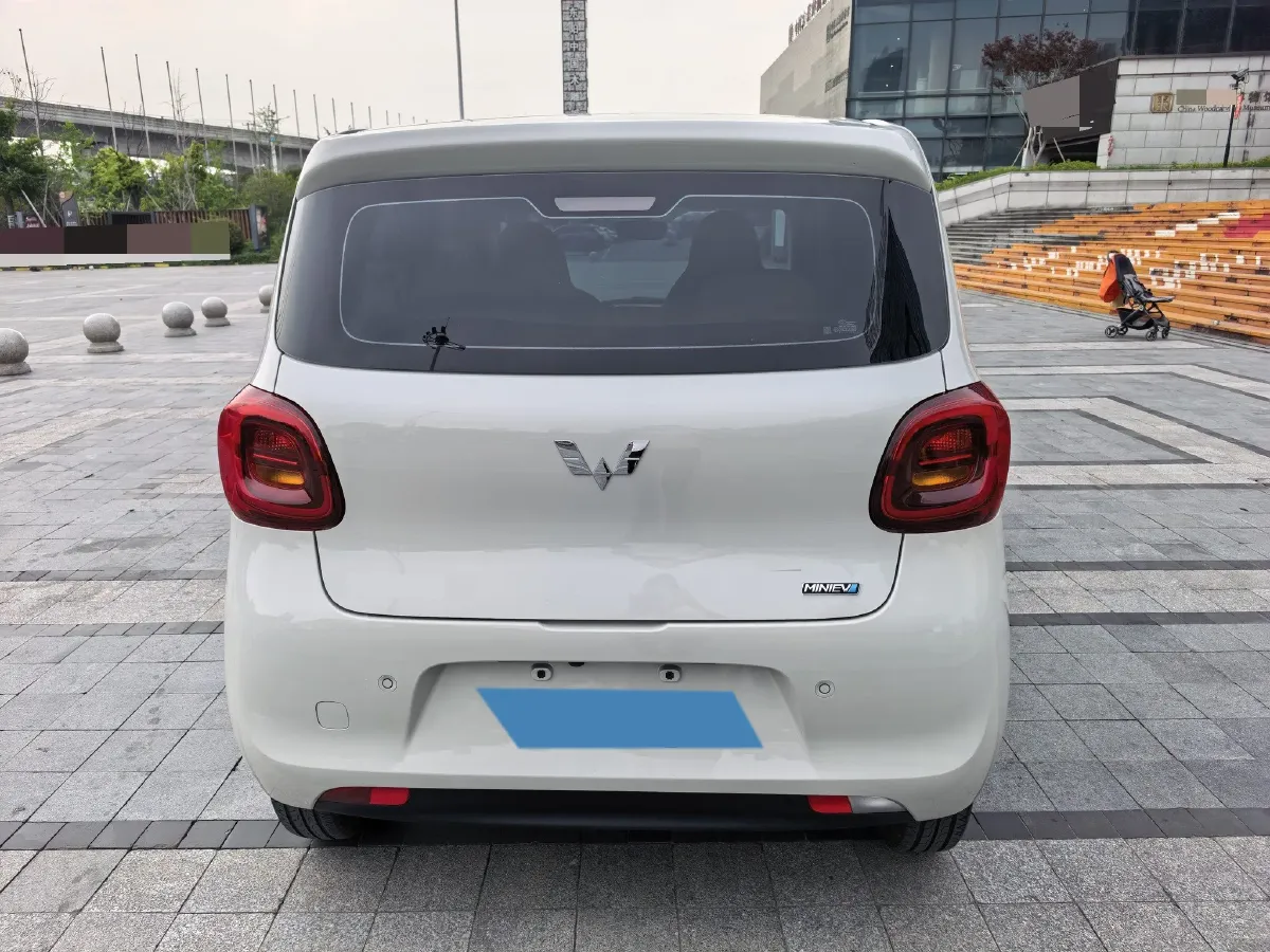 2025 WuLing HongGuang MINI EV BEV 16.2KWH,autocango,china used car exporter,china ev exporter,chinese used car exporter,chinese used ev exporter