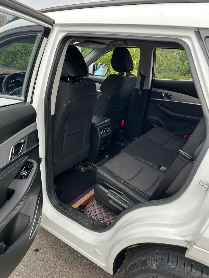 2020 Jetour X70 1.5T 156HP L4 6MT,autocango,china used car exporter,china ev exporter,chinese used car exporter,chinese used ev exporter