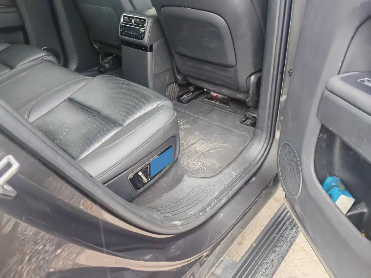 2024 Li L8 Range Extended 154HP REEV 52.3KWH,autocango,china used car exporter,china ev exporter,chinese used car exporter,chinese used ev exporter