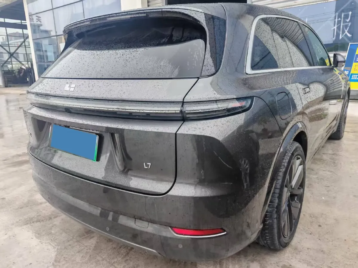 2024 Li L8 Range Extended 154HP REEV 52.3KWH,autocango,china used car exporter,china ev exporter,chinese used car exporter,chinese used ev exporter