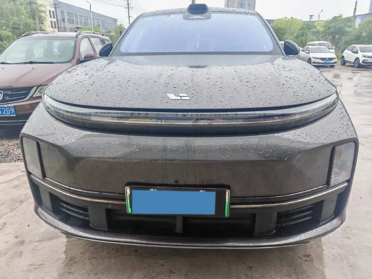 2024 Li L8 Range Extended 154HP REEV 52.3KWH,autocango,china used car exporter,china ev exporter,chinese used car exporter,chinese used ev exporter