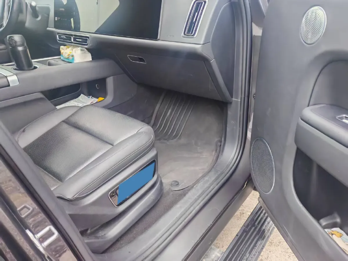 2024 Li L8 Range Extended 154HP REEV 52.3KWH,autocango,china used car exporter,china ev exporter,chinese used car exporter,chinese used ev exporter