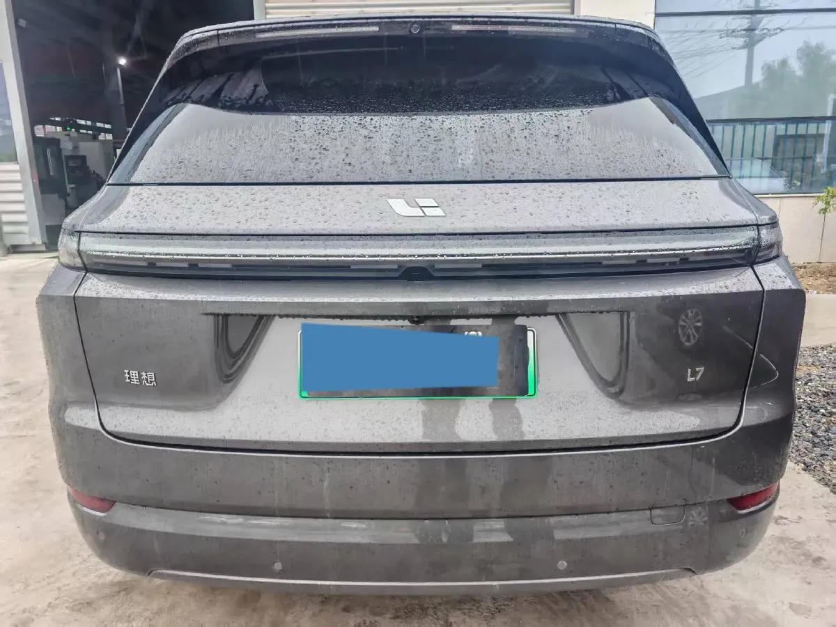 2024 Li L8 Range Extended 154HP REEV 52.3KWH,autocango,china used car exporter,china ev exporter,chinese used car exporter,chinese used ev exporter